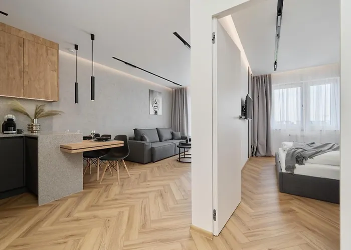 Exclusive With Balcony & Parking By Renters Prestige Wroclaw