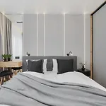 דירה Exclusive With Balcony & Parking By Renters Prestige *