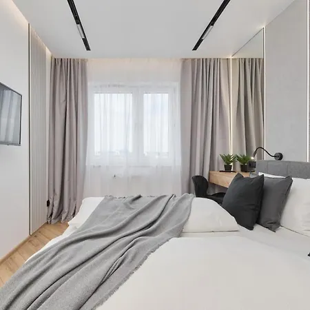 Lejlighed Exclusive With Balcony & Parking By Renters Prestige