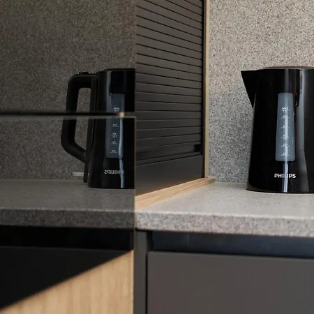 Exclusive With Balcony & Parking By Renters Prestige Appartamento Breslavia