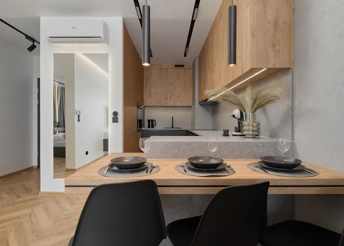 Daire Exclusive With Balcony & Parking By Renters Prestige Wroclaw