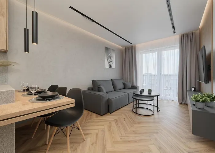 Exclusive With Balcony & Parking By Renters Prestige Daire *