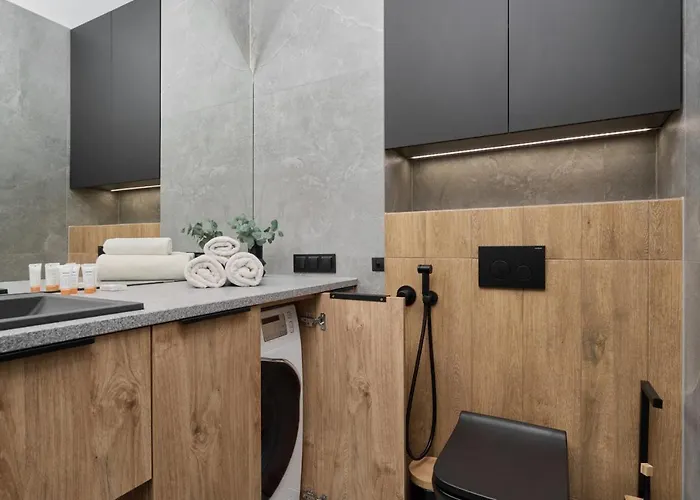 Exclusive With Balcony & Parking By Renters Prestige Wroclaw