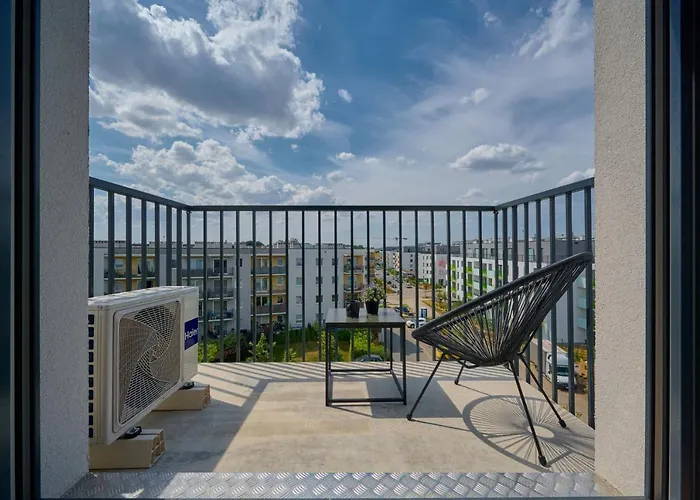 Daire Exclusive With Balcony & Parking By Renters Prestige *